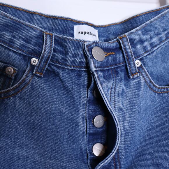 SUPERDOWN Kathleen Denim Shorts Stone Wash Blue High Rise Cut Off Women's 27 - Picture 8 of 13